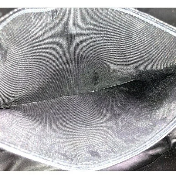 BALLY Matelasse Leather Handbag Green With Bag Used Popular Item 5244. - Picture 8 of 8